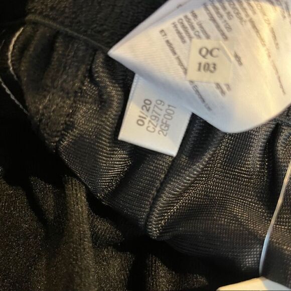 NWT Adidas Men's Black 3 Stripe Training Shorts Basketball Soccer Gym Medium - Picture 12 of 14